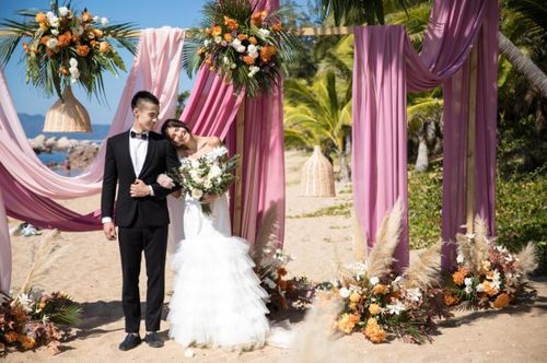 森系·草坪·沙灘 天涯海角婚慶節(jié)發(fā)布年度婚尚產(chǎn)品與服務(wù)