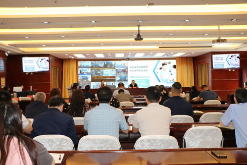 新疆教育考試院舉辦服務(wù)禮儀專題講座，以專業(yè)姿態(tài)提升窗口服務(wù)質(zhì)量